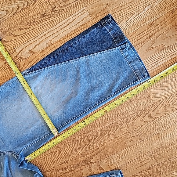 Time and Tru cropped jeans - Picture 9 of 10